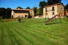 Rural tourism property for sale, located in Ripollès.