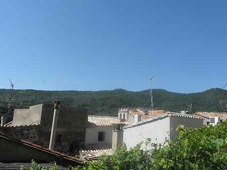 Casa de pueblo situada en el casco antiguo en Besalú. - 16
