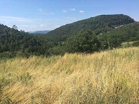 Terreno en venta en Beuda, con vistas. - 0