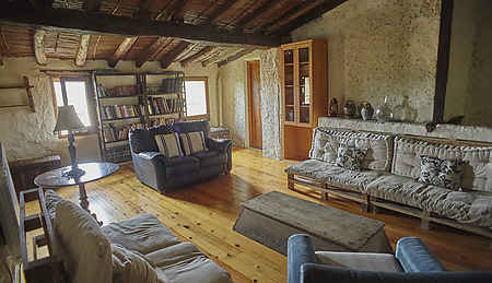 Magnificent estate for sale located in La Garrotxa. - 1