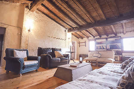 Magnificent estate for sale located in La Garrotxa. - 2