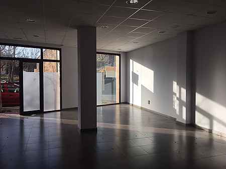 Rental premises located in Serinyà. - 0