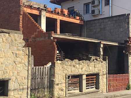 Edificio en venta situado en la Garrotxa. - 0