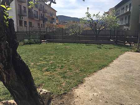 Casa aislada, situada en el pueblo de St Esteve d'en Bas. - 20