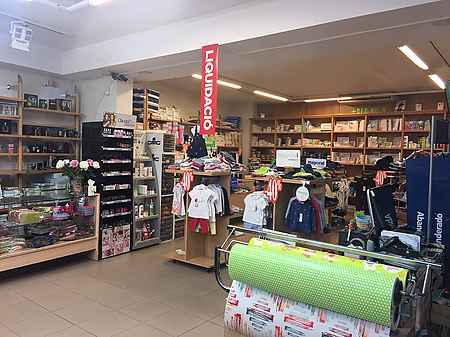 Local comercial situado en el centre de Besalú. - 0