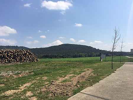 Plots for sale located in the village of Maià de Montcal. - 0