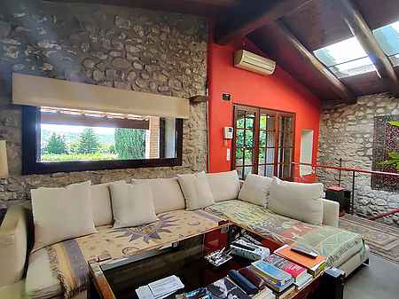 16th century farmhouse located between Pla de l'Estany and Garrotxa. - 13