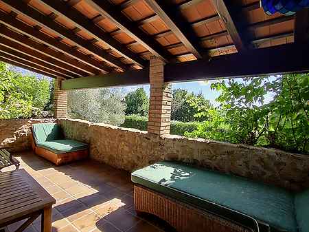 16th century farmhouse located between Pla de l'Estany and Garrotxa. - 19