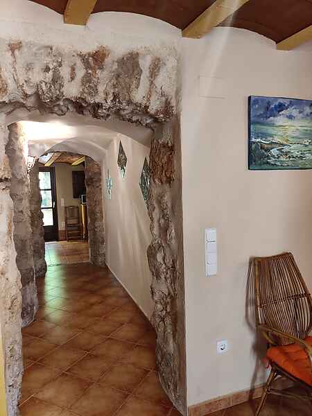 Preciosa casa rústica, situada en el pueblo de Serinyà. - 3
