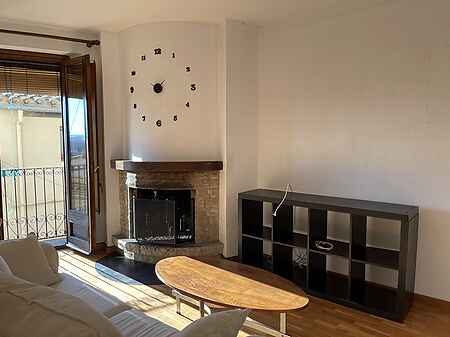 Duplex for sale located in Besalú, with views of the &quot;Pont Romànic&quot; (Romanesque Bridge). - 4
