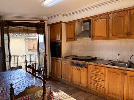 Duplex for sale located in Besalú, with views of the &quot;Pont Romànic&quot; (Romanesque Bridge). - 9