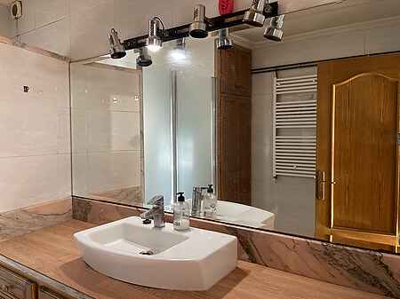 Duplex for sale located in Besalú, with views of the &quot;Pont Romànic&quot; (Romanesque Bridge). - 14