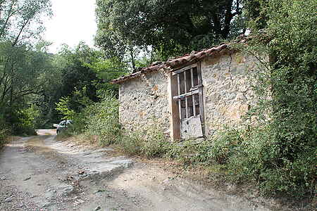 Masia en venda, situada a St Feliu de Pallerols. - 11