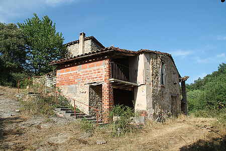 Masia en venda, situada a St Feliu de Pallerols. - 12