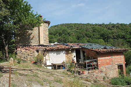 Masia en venda, situada a St Feliu de Pallerols. - 13