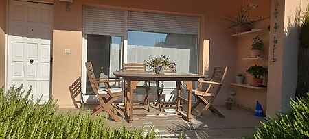Townhouse for sale, located in Besalú. - 0