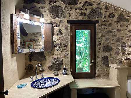 Farmhouse for sale, located in the Vall d'en Bas. - 15
