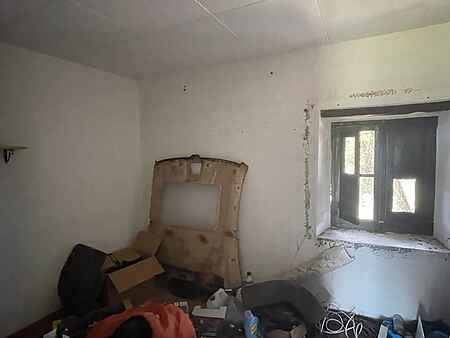 Masia en venta, situada en St Ferriol. - 3