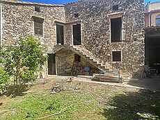 Beautiful townhouse located in La Garrotxa.