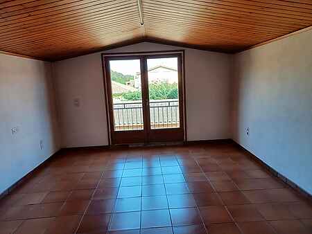 House of 403m2 with garden, orchard, and options for two homes and/or business. - 20