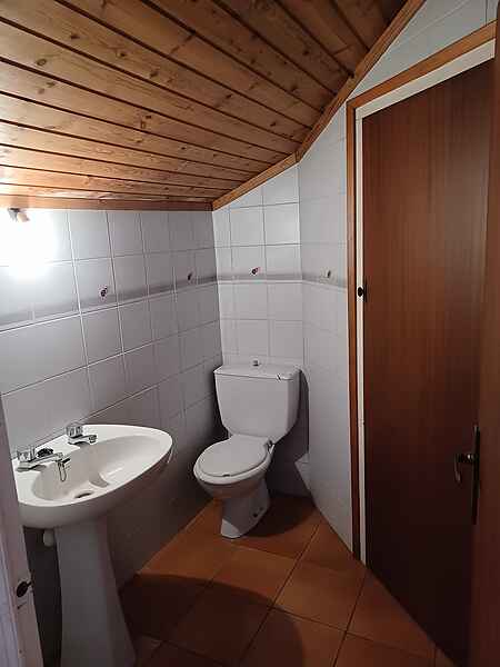 House of 403m2 with garden, orchard, and options for two homes and/or business. - 19