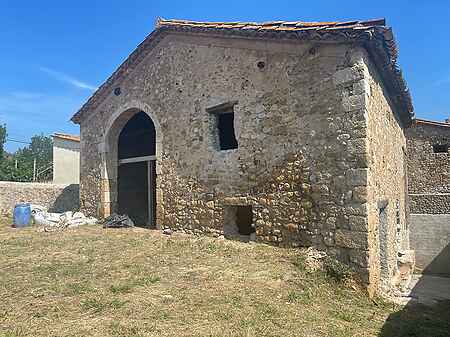 Magnifica casa de poble, situada a Crespià. - 8