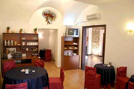 Magnificent hotel for sale, located in the beautiful town of Besalú. - 7