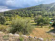 Bonito terreno en venta, ubicado en Besalú.