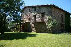 Renovated country house located in Sant Ferriol.
