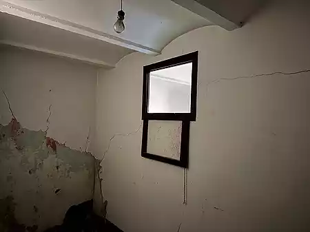 Pis duplex en venda per restaurar, situat al poble de Besalú. - 7