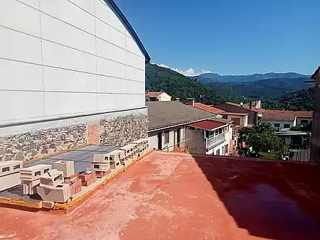 Casa de pueblo en venta, situada en Castellfollit de la Roca - 11