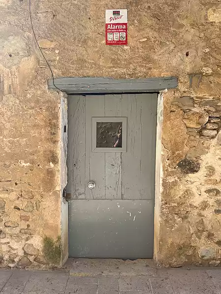 Multi-family village house for sale, located in the historic center of Besalú. - 7