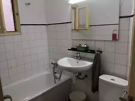 Multi-family village house for sale, located in the historic center of Besalú. - 6