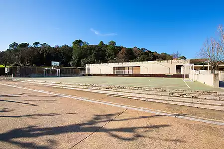 Casa de pueblo para restaurar, situada en Crespià - 19