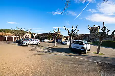 Casa de pueblo para restaurar, situada en Crespià - 20