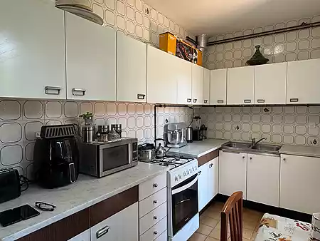 Piso en venda, situado en el pueblo de Beslaú. - 2