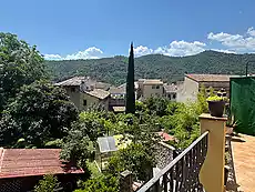 Apartment for sale in the charming village of Besalú.