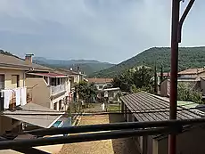 Casa de poble en venda, situada a Castellfollit de la Roca.