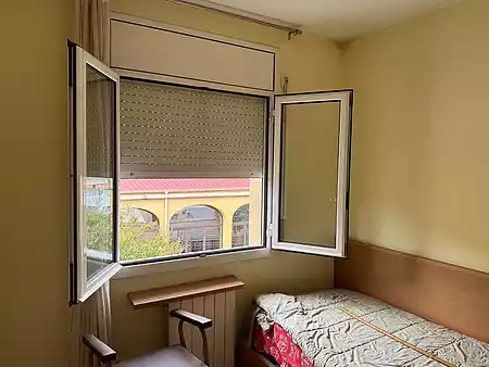 Fantastic Townhouse with Patio and Garage in Sant Jaume de Llierca - 11