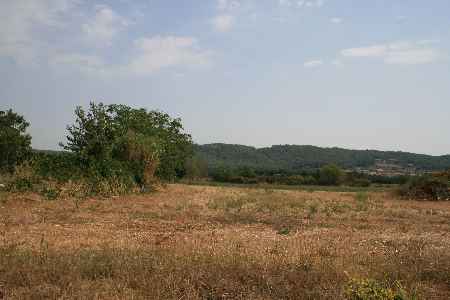 Terreny de 755m2 urbanitzat situat a Maià de Montcal. - 0