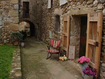 Casa de turismo rural, situada al Pla de l'Estany. - 0