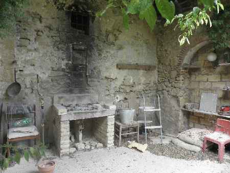 Autentica casa de poble situada al Pla de l'Estany. - 4