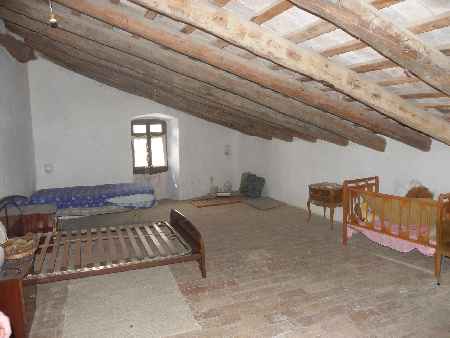 Authentic village house located in Pla de l'Estany. - 17