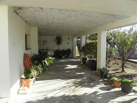 Casa planta baja en Besalú con terraza y jardín - 1
