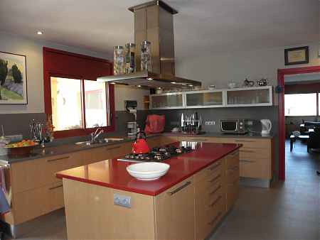 Fantastic single-story house with a 7,860 m² plot. - 13